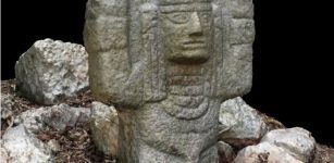 Ancient Atlantean Sculpture Discovered At The Mayan Chichen Itza Archaeological Site