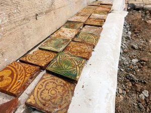 Ancient Tomb Of William The Conqueror's Nephew Discovered In Exeter ...
