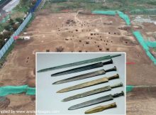 Well-Preserved Warring States Period Swords And Cultural Relics Discovered In Xiangyang, Hubei