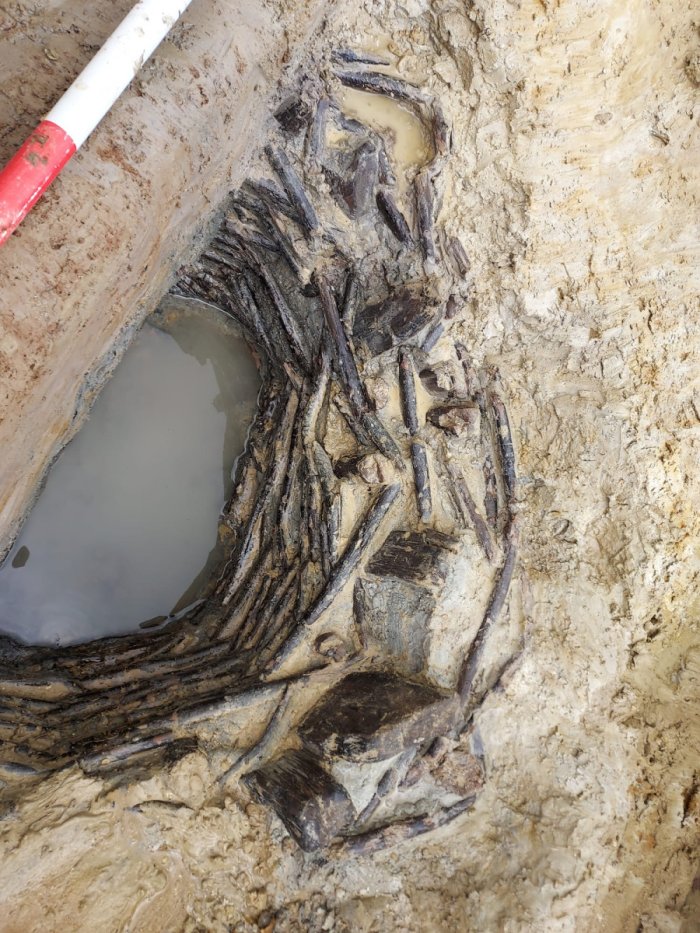 A Remarkably Well-Preserved Wooden Well Dating Back To The Bronze Age Uncovered In Benson, Oxfordshire