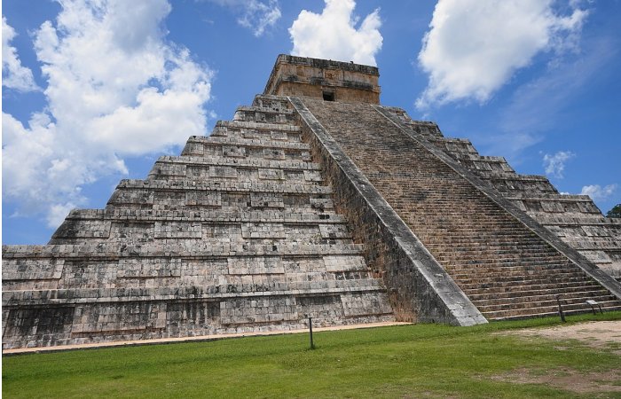 More Than Drought Behind Ancient Maya Civilization's Collapse