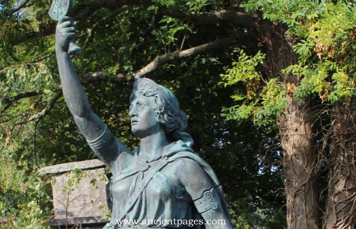The Iceni's Queen Boudicca Who Revolted Against Roman Rule