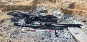 Large 3,500-Year-Old Timber Structure Discovered In Gloucester, UK