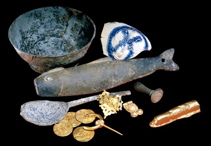 Three-Decade Mystery Of 17th-Century Shipwreck Dom van Keulen With 400 Gold Coins Finally Solved