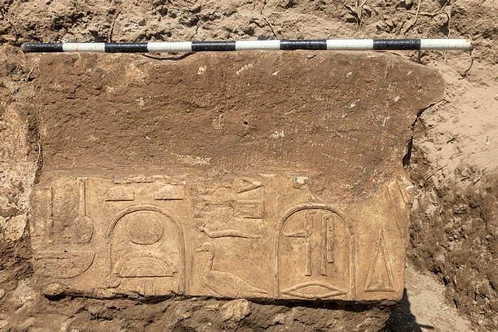 Discoveries At Herakleopolis Magna: Rare Marble Aphrodite Head And Inscriptions Connected To Senusret III