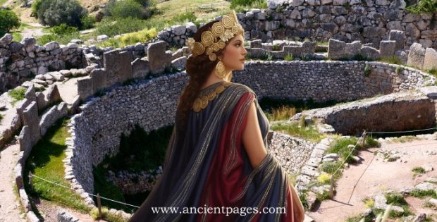 A Mycenaean Queen's Mysterious Disappearance And The Strange Find In Her Coffin