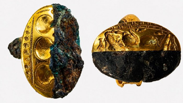 Celestial 'Fashion'- Minoan And Mycenaean Rings Revealed To Be Of Extraterrestrial Origin