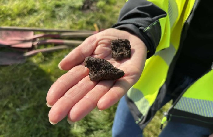 What Lies Inside The Grønhaug Burial Mound? A Viking Ship - And What More?